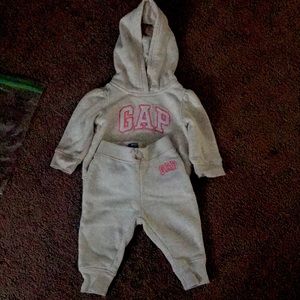 Baby GAP Sweat suit